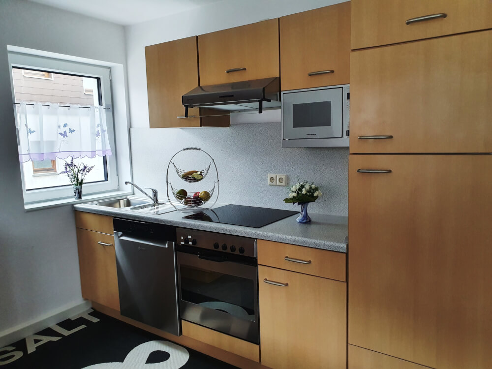 Monteur-Zimmer - Moderne Ferienwohnung in Karlsruhe- Ideal für Business & Familien