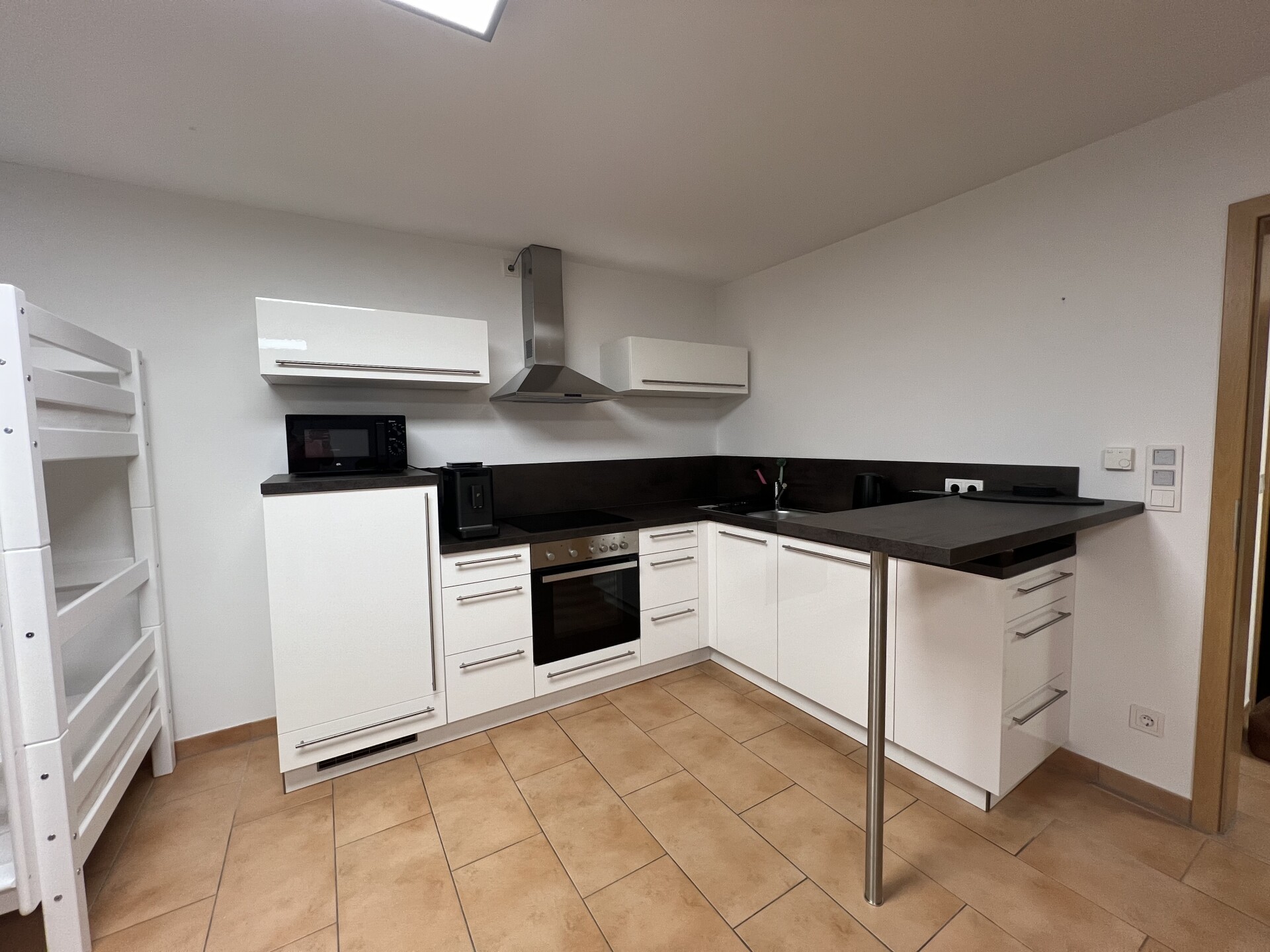 Monteur-Zimmer - Separate Einliegerwohnung in ruhiger Lage mit guter Verkehrsanbindung!