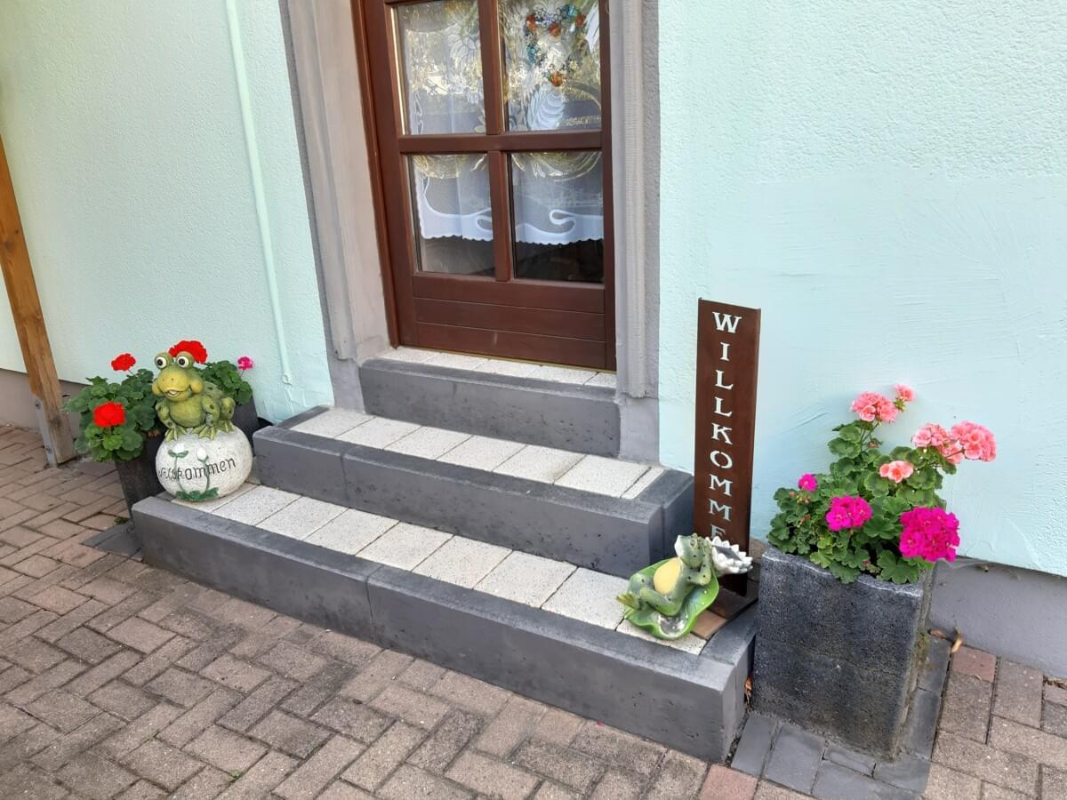 Monteur-Zimmer - Neuhemsbach - Ferienwohnung Schach, Mannheim