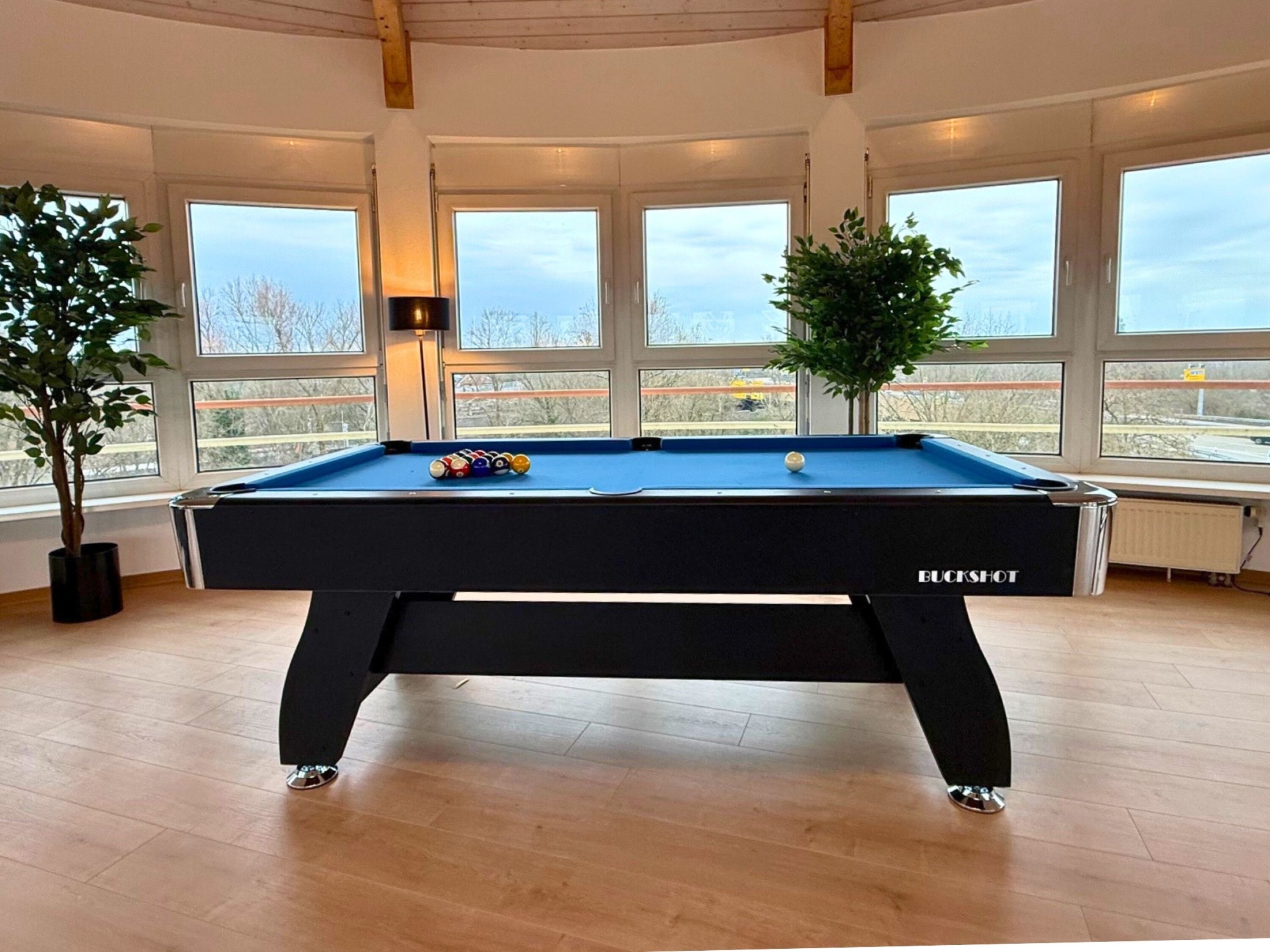 Monteur-Zimmer - Exklusives Gruppenapartment - Sauna - Whirlpool - Billard