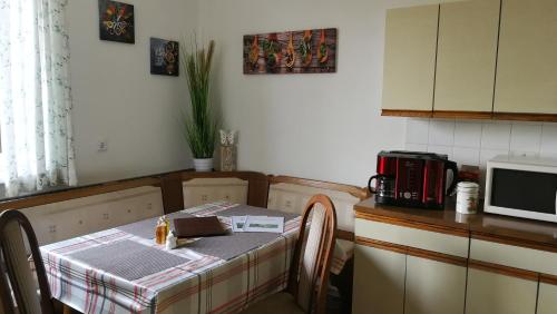 Monteur-Zimmer - Bad St. Leonhard im Lavanttal - Haus Luisi