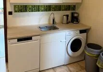 MonteurZimmer: Monteurwohnung, Apartment mit 5 Betten, Zentral, Internet