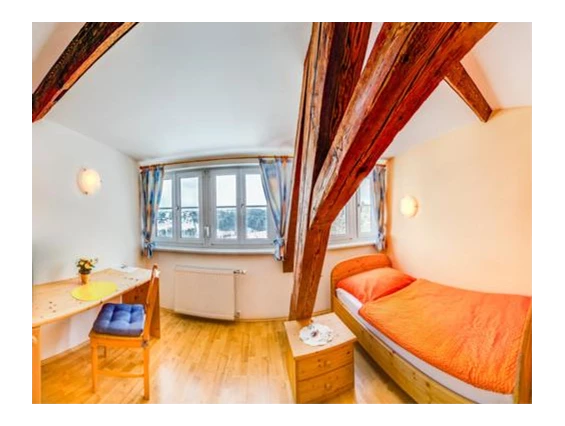 MonteurZimmer: Frühstückspension Zanglhof
