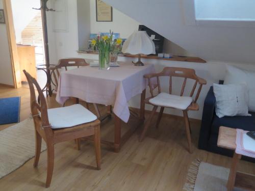 MonteurZimmer: Landhaus Zirknitz