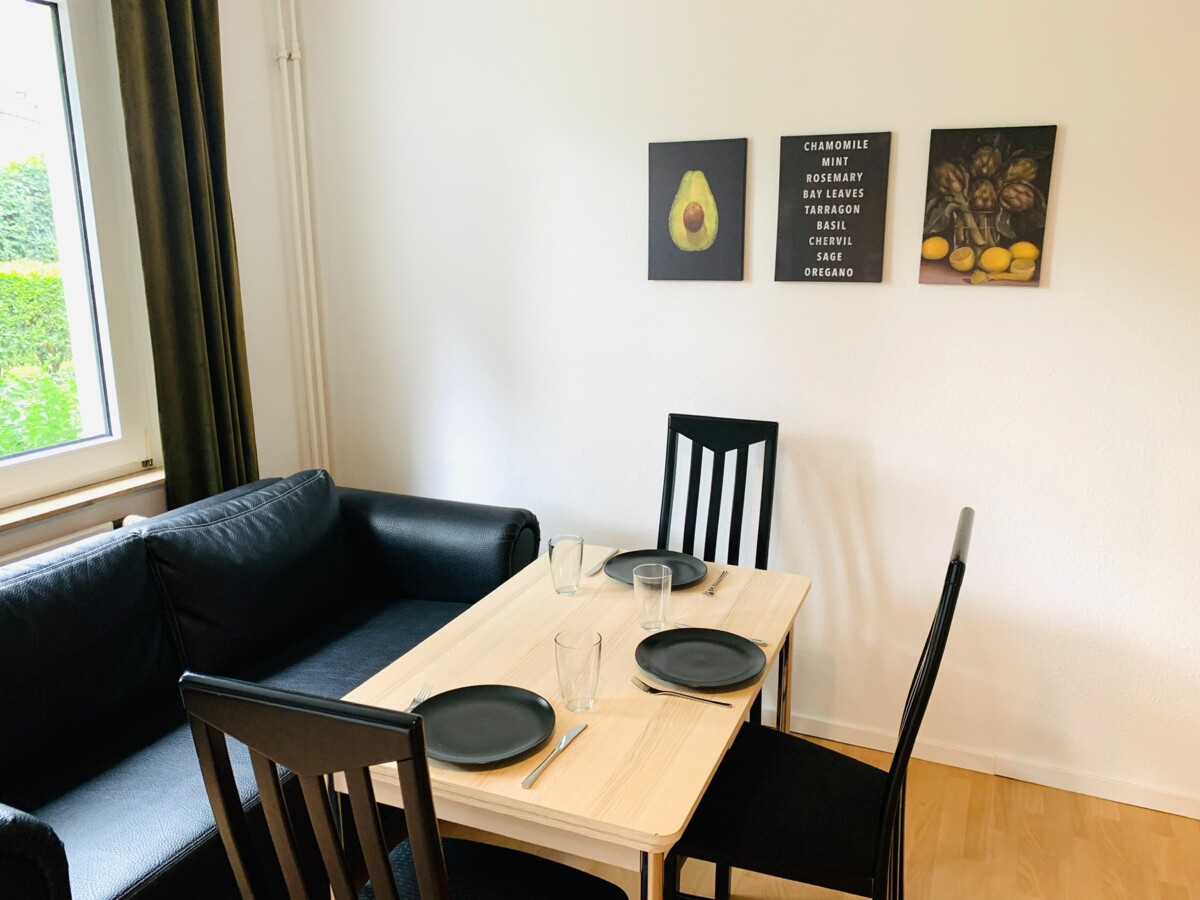 Monteur-Zimmer - Heiligenhaus - PremiumHome 5 Ferienwohnungen / Monteurswohnungen der Premiumklasse.