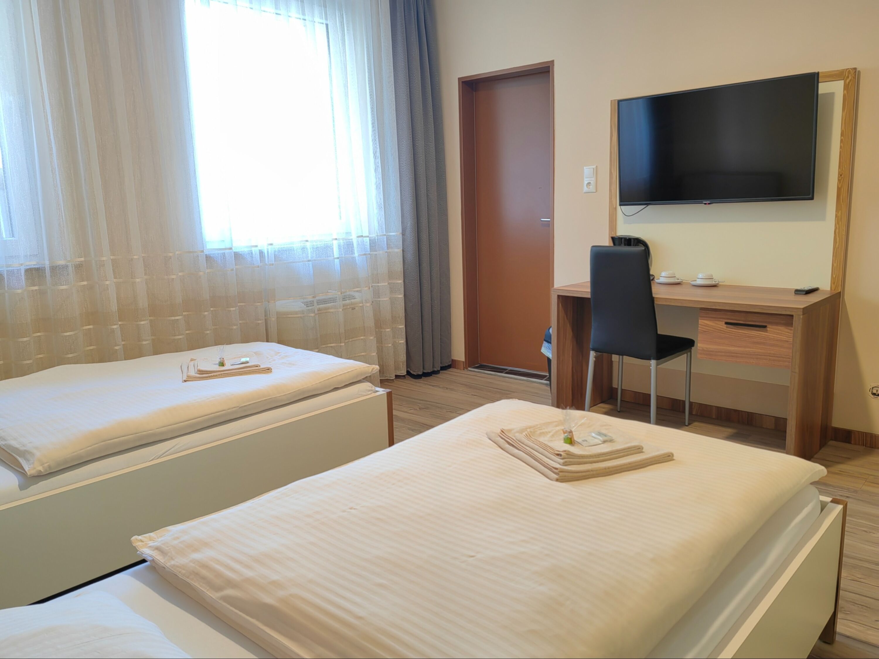 Monteur-Zimmer - Heiligenhaus - Art Apartaments und Hotelzimmer in Gelsenkirchen