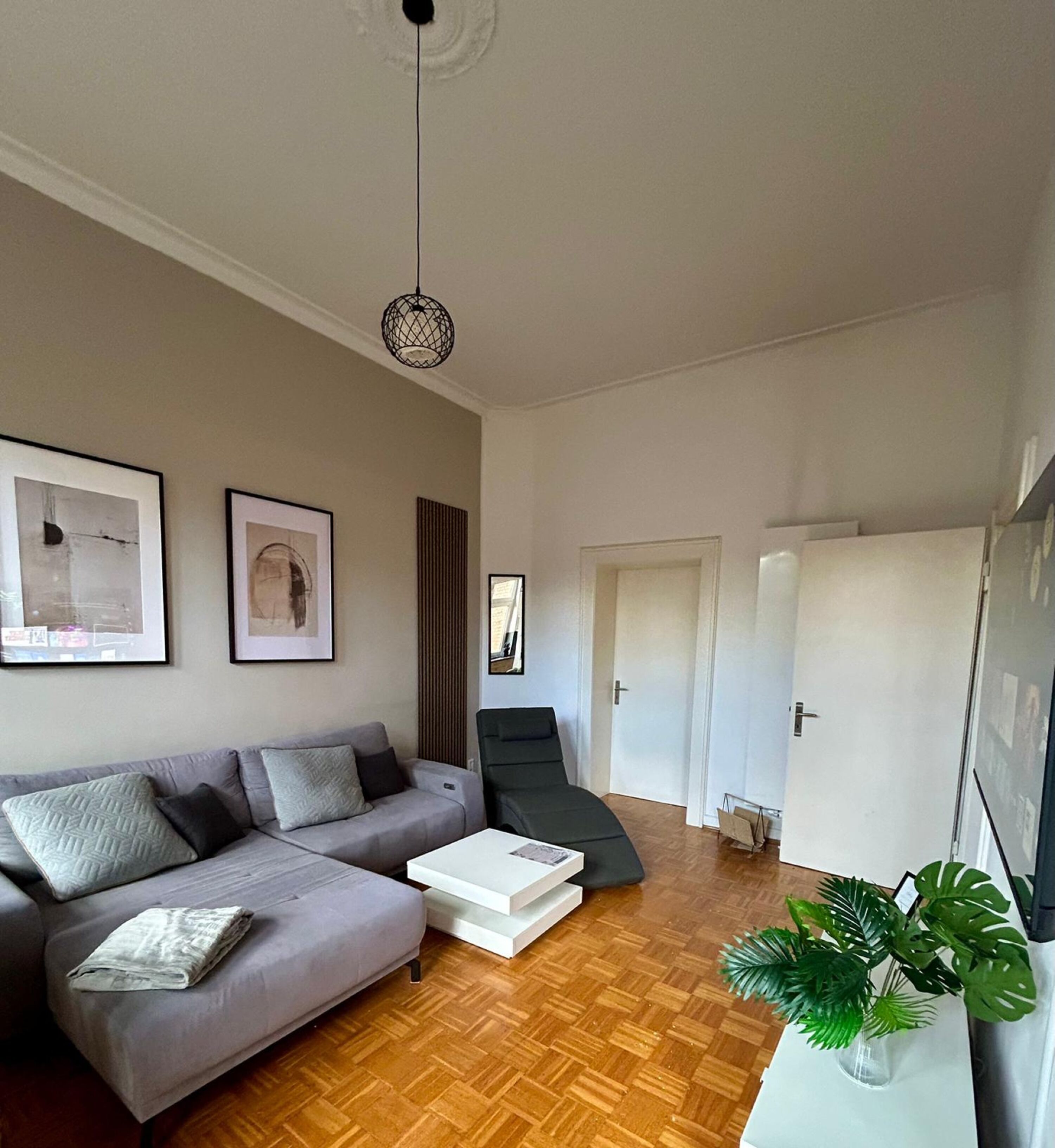 Monteur-Zimmer - Heiligenhaus - Villa Wohnung| >6 Person| Terrasse | Monteure| Neu