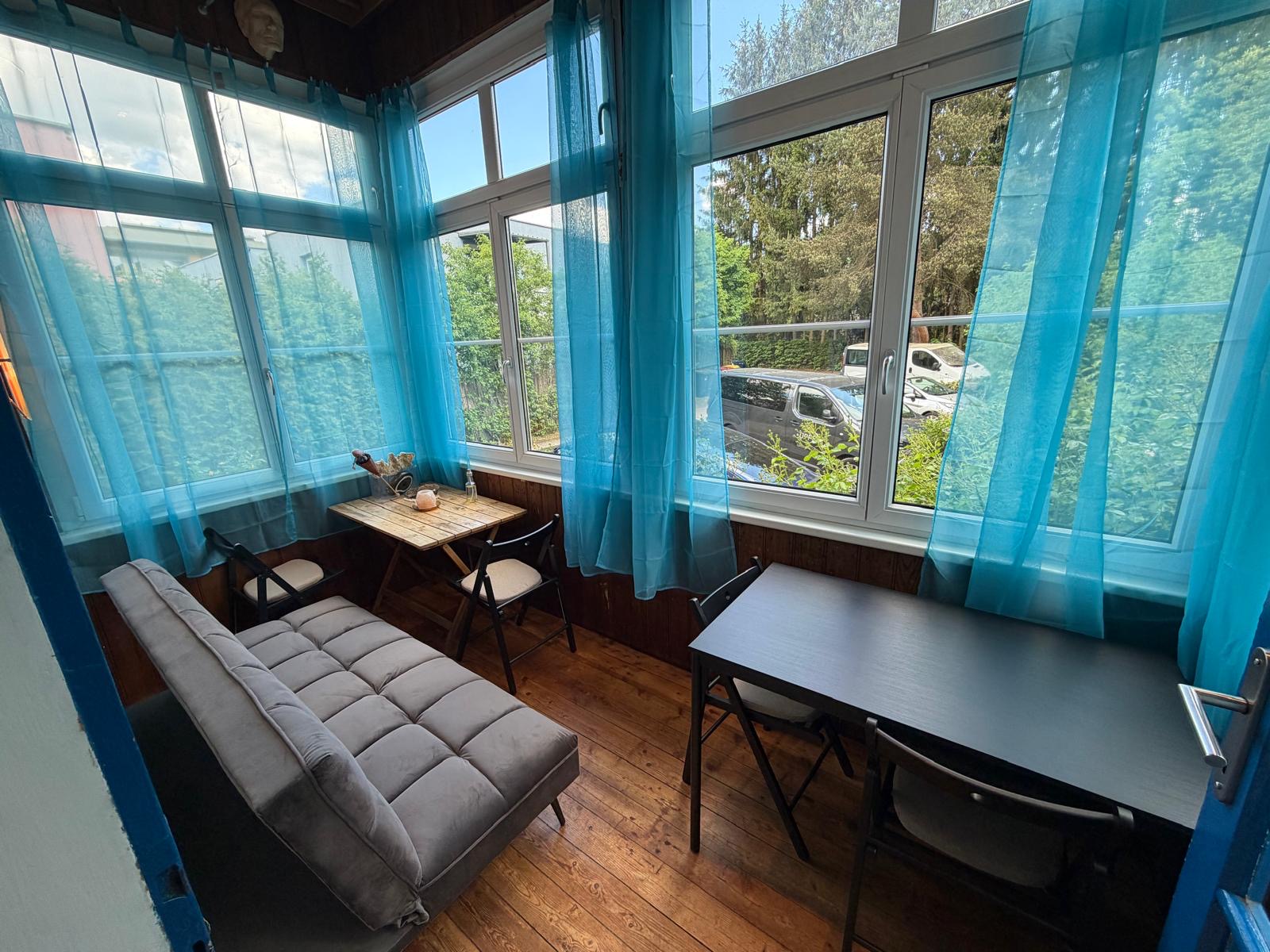 MonteurZimmer: Wintergarten - Arbeiter Wohnung Nähe Innenstadt und Universität Klagenfurt