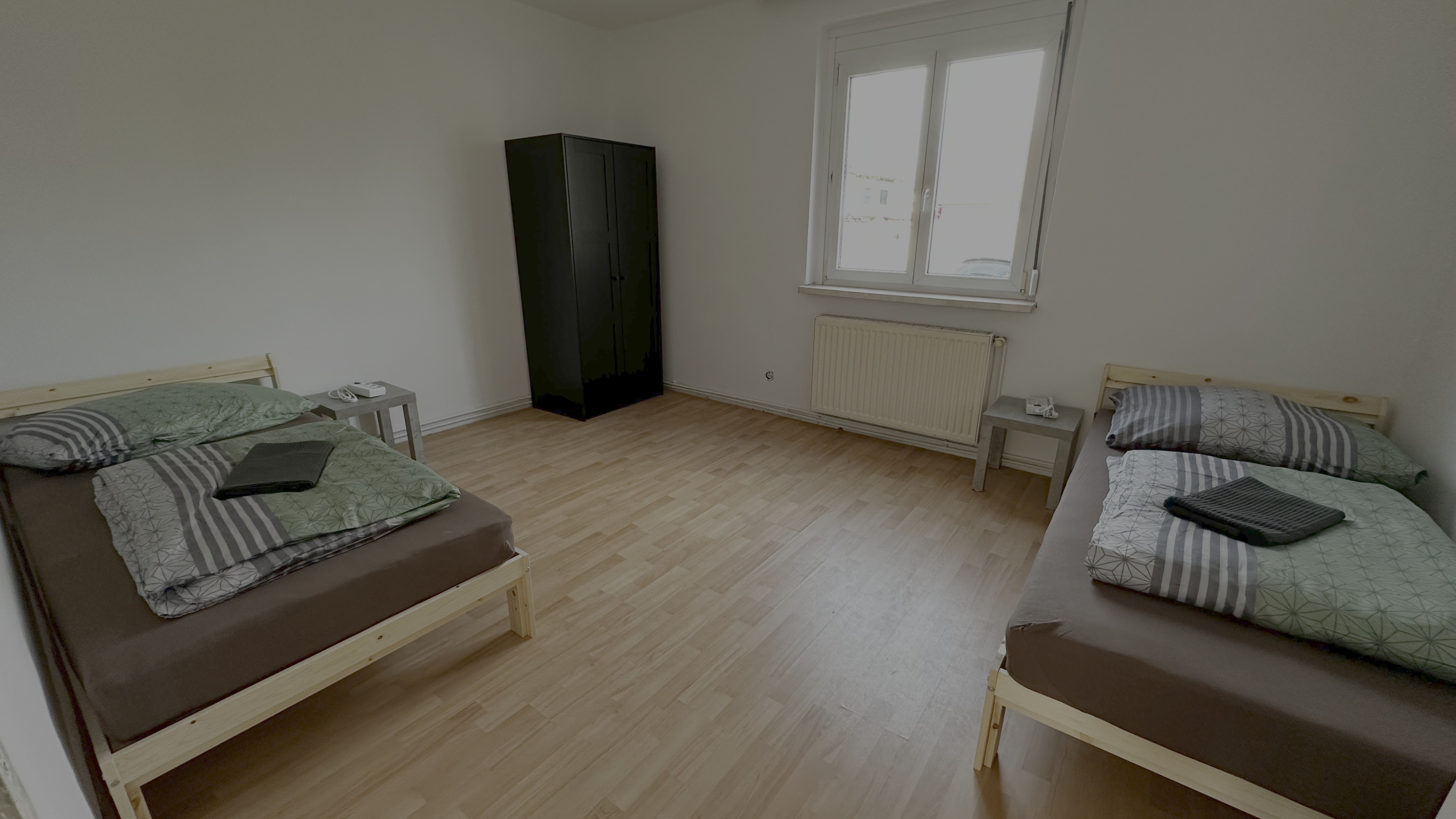 MonteurZimmer: Zimmer - Monteur-Arbeiter Wohnung in Gewerbe-und Industriegebiet Nähe