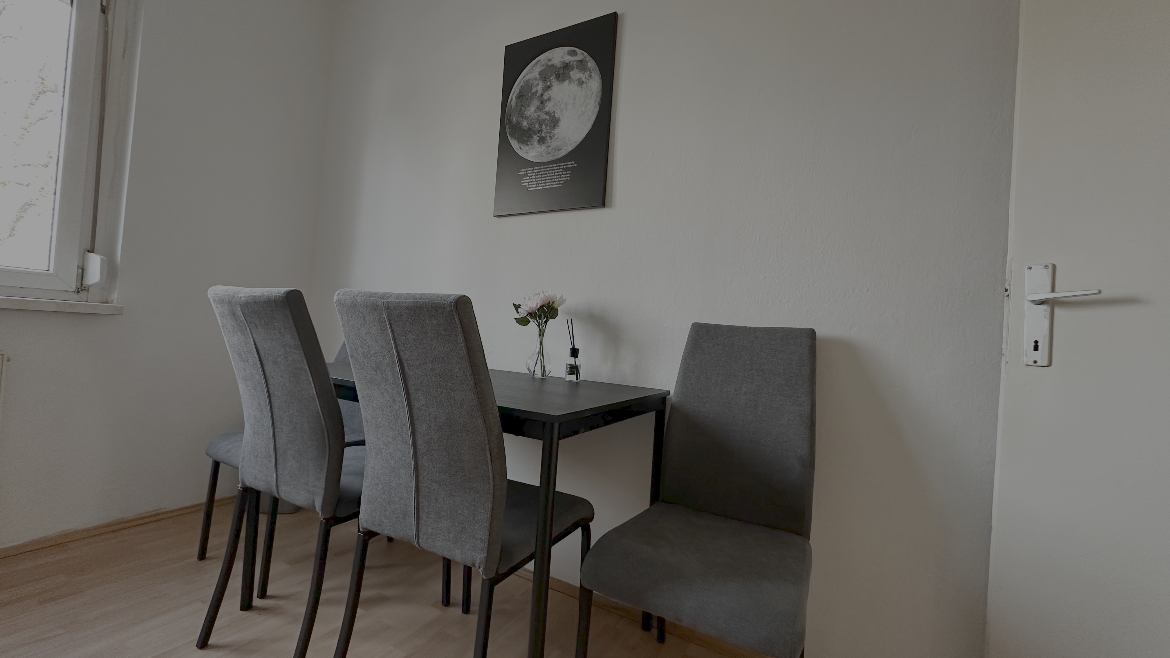 MonteurZimmer: Küche/Essbereich - Monteur-Arbeiter Wohnung in Gewerbe-und Industriegebiet Nähe