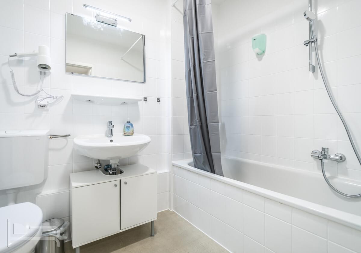 Monteur-Zimmer - Mainz-Kastel - Monteurwohnungen Wiesbaden / Mainz – Küche, WLAN, Parkplatz, Reinigung inklusive