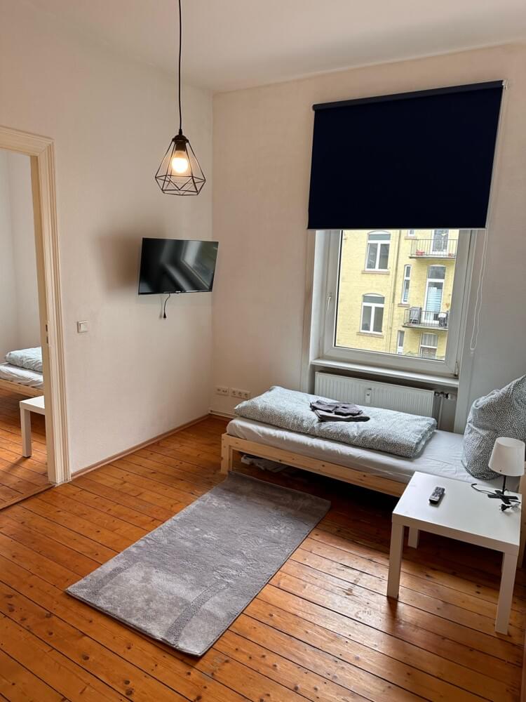 Monteur-Zimmer - Mainz-Kastel - Schöne 2-Zimmerwohnung mit Bad, Balkon und Küche