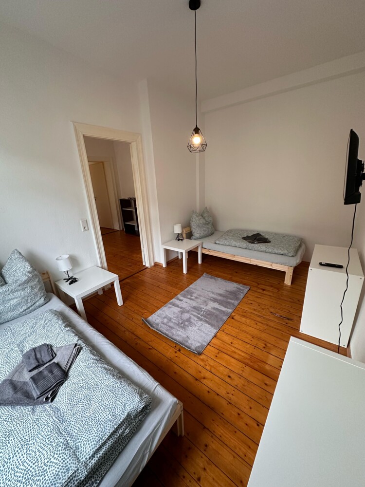Monteur-Zimmer - Mainz-Kastel - Schöne 2-Zimmerwohnung mit Bad, Balkon und Küche