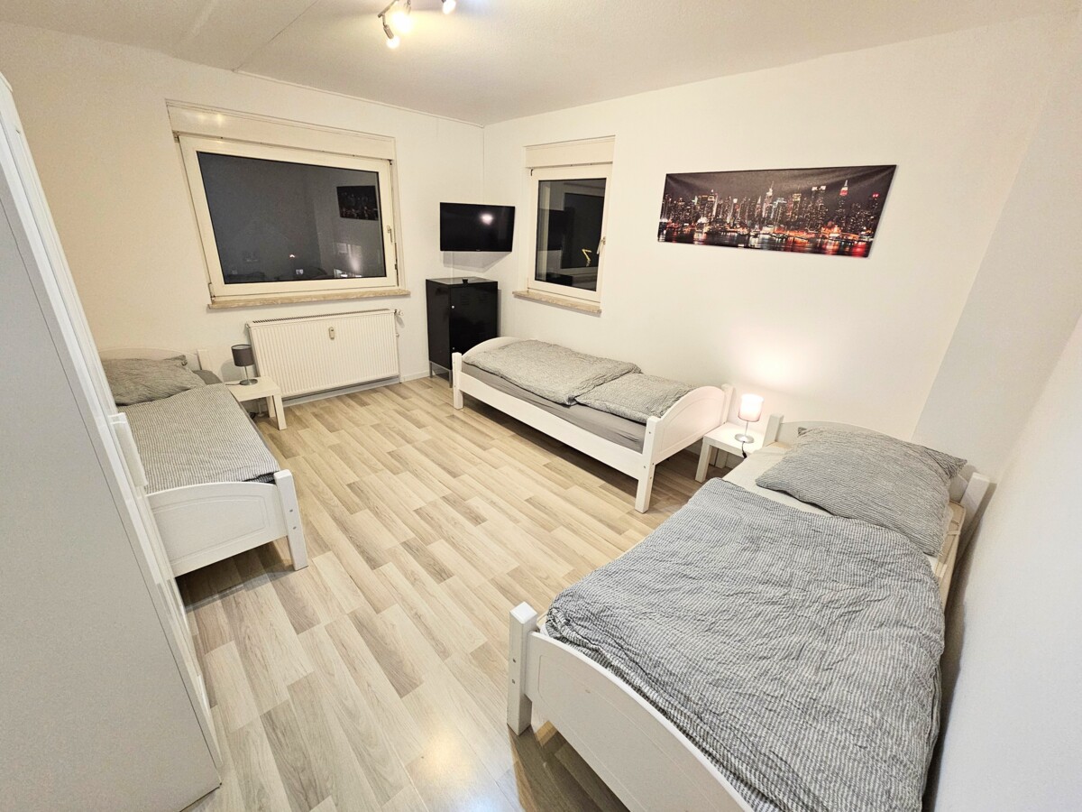Monteur-Zimmer - Preis pro Nacht - Monteurswohnung/Ferienwohnung Taunusstein/Wiesbaden/Mainz/Idstein/Bad Schwalbach