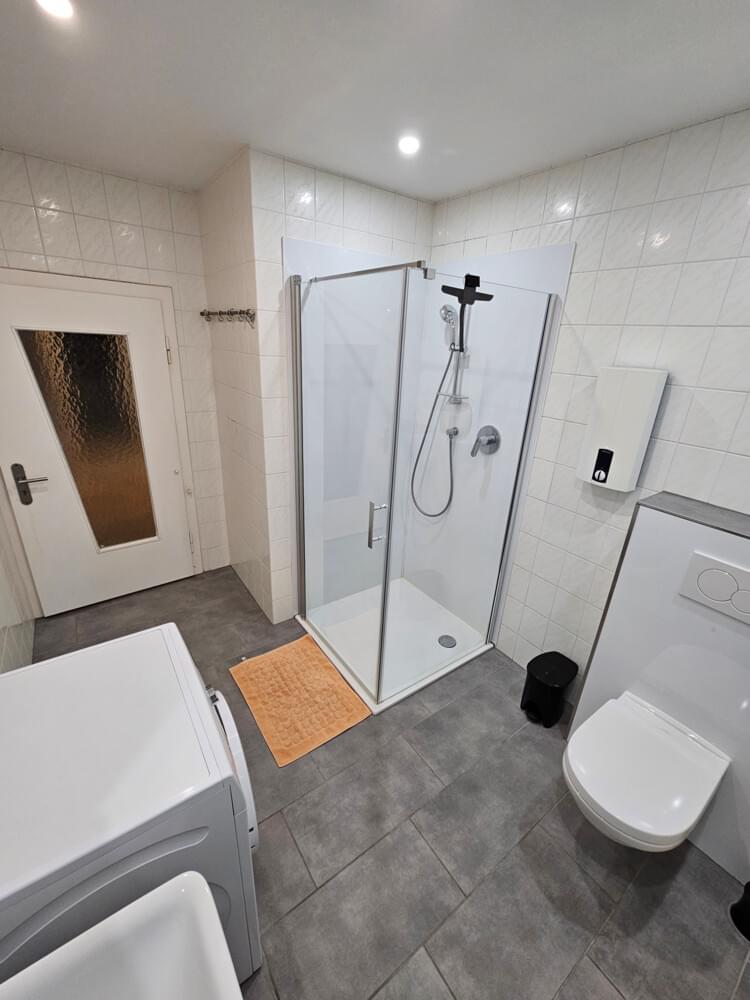 Monteur-Zimmer - Preis pro Nacht - Monteurswohnung/Ferienwohnung Taunusstein/Wiesbaden/Mainz/Idstein/Bad Schwalbach
