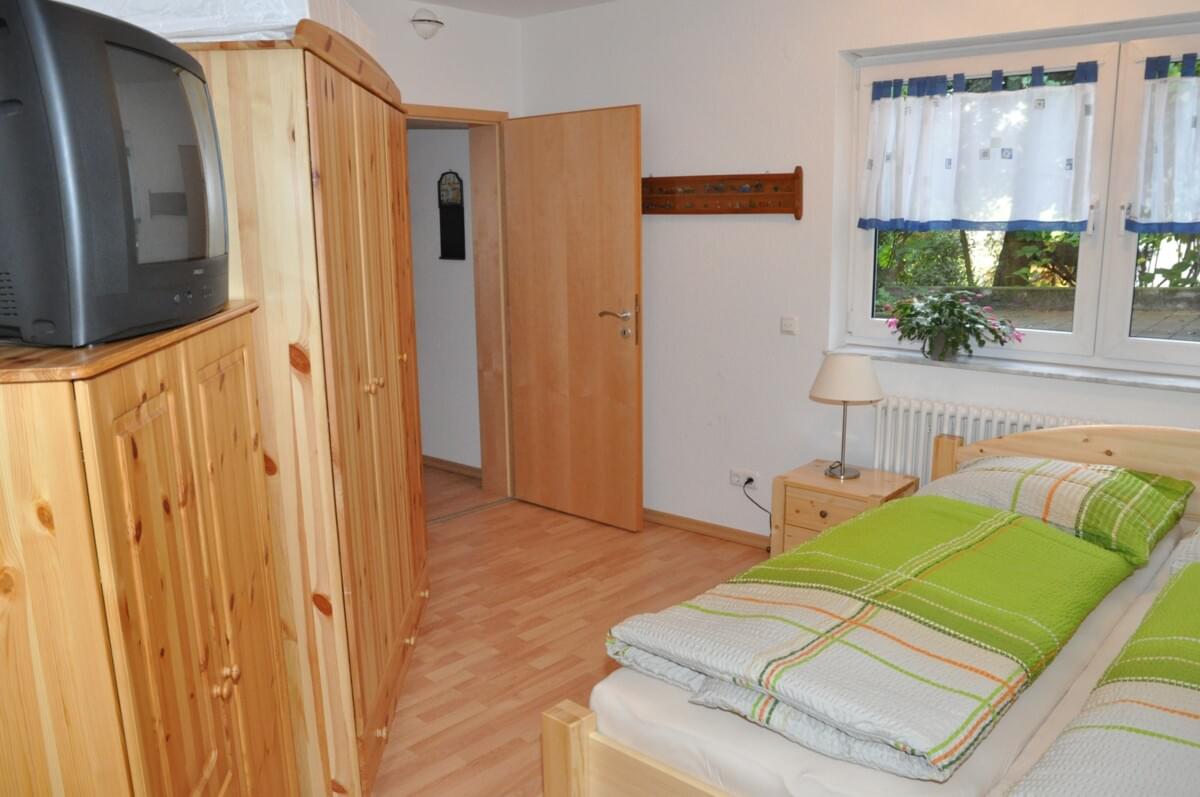 Monteur-Zimmer - Mainz-Kastel - Ferienwohnung Wiesbaden-Naurod für bis zu 4 Personen