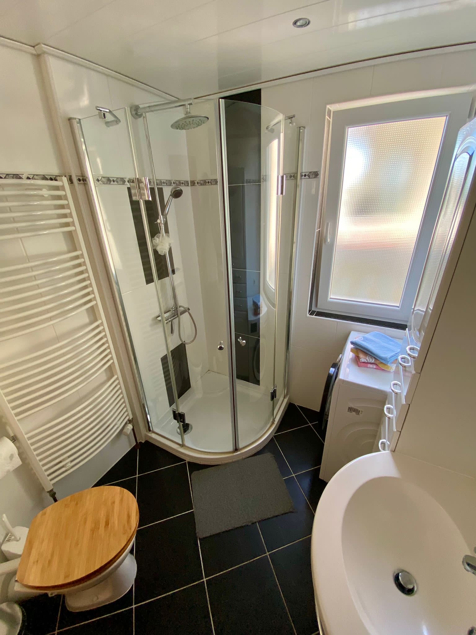 MonteurZimmer: Ferienwohnung Bernerth