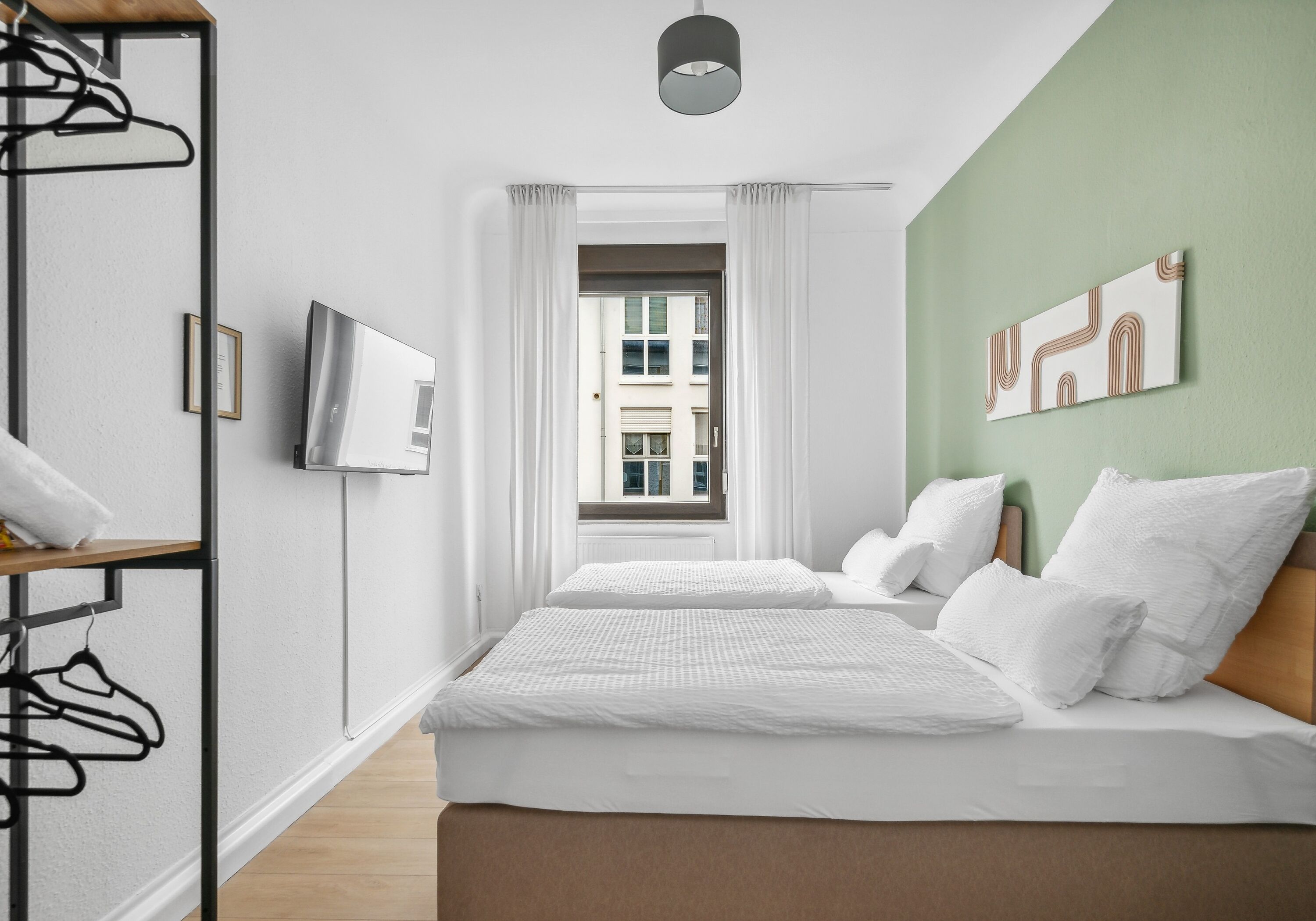 Monteur-Zimmer - Mainz-Kastel - FABYLOUS Homes Business I Rhein-Main I 6 Pers I Balkon