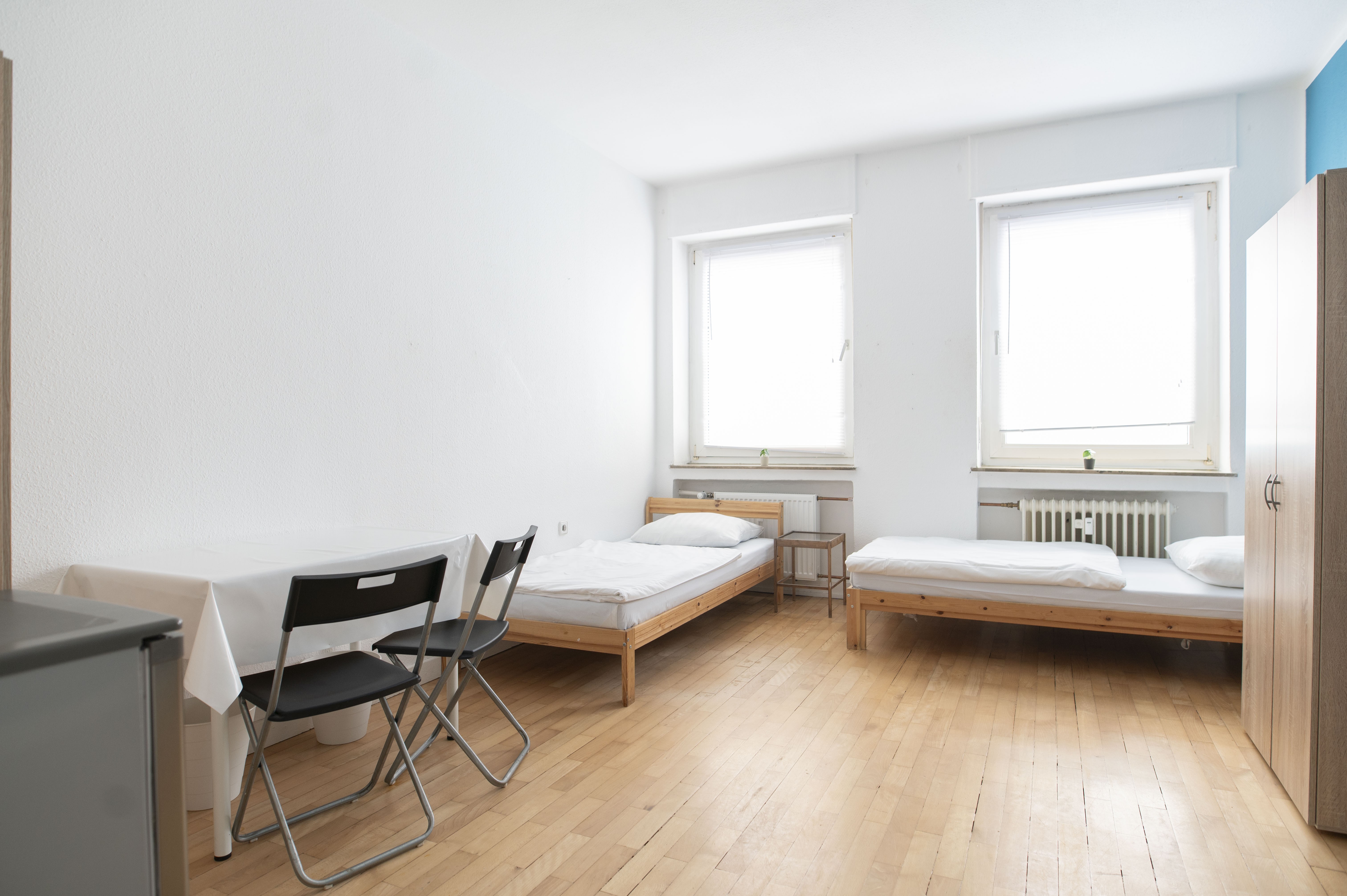 Monteur-Zimmer - Preis pro Nacht - Harsewinkel - Unterkünfte Nähe Münster | WIFI + Kitchen + WhatsApp