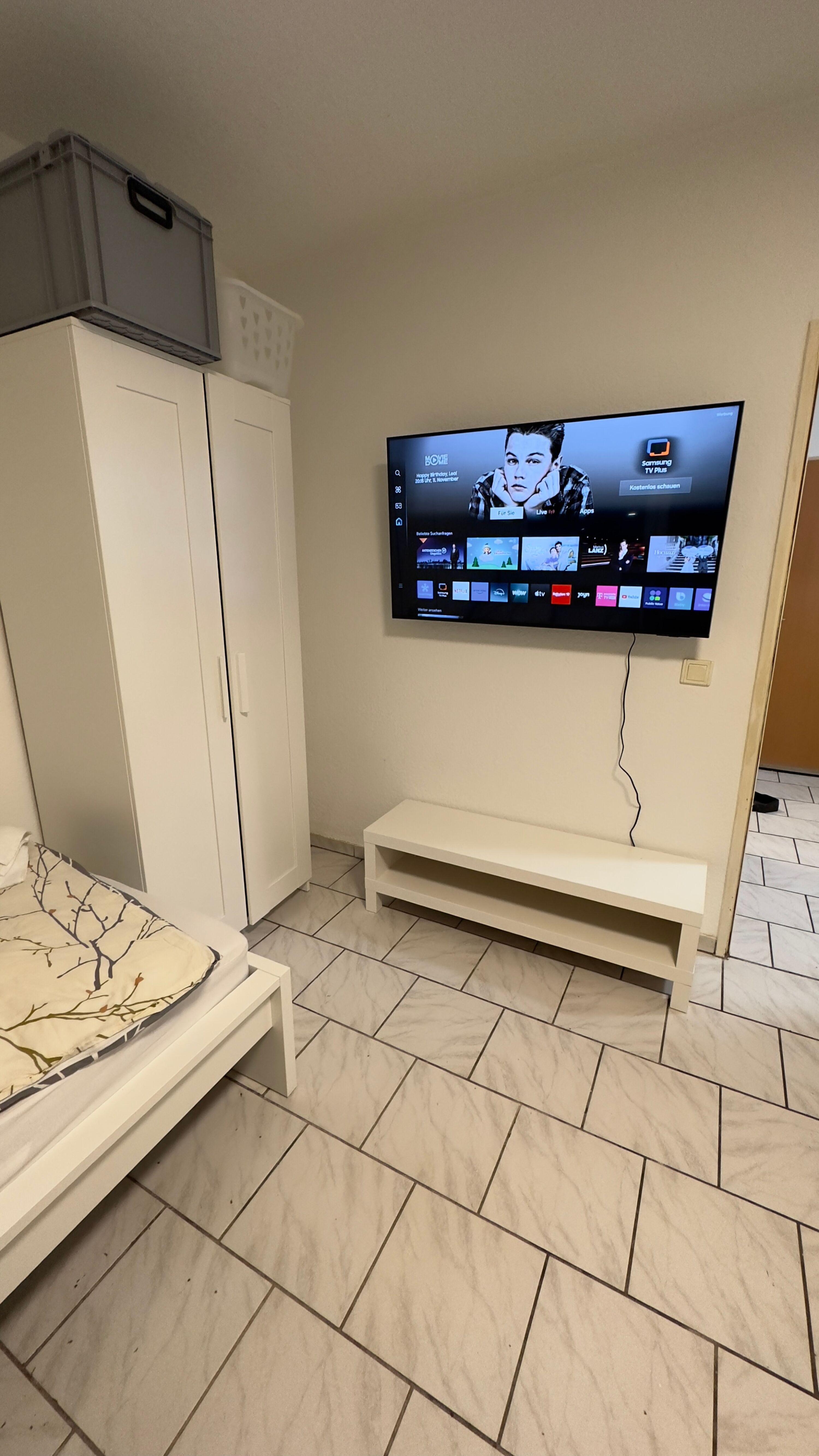 Monteur-Zimmer - Jülich - 4 Bett Appartment mit TV, Wama+Trockner