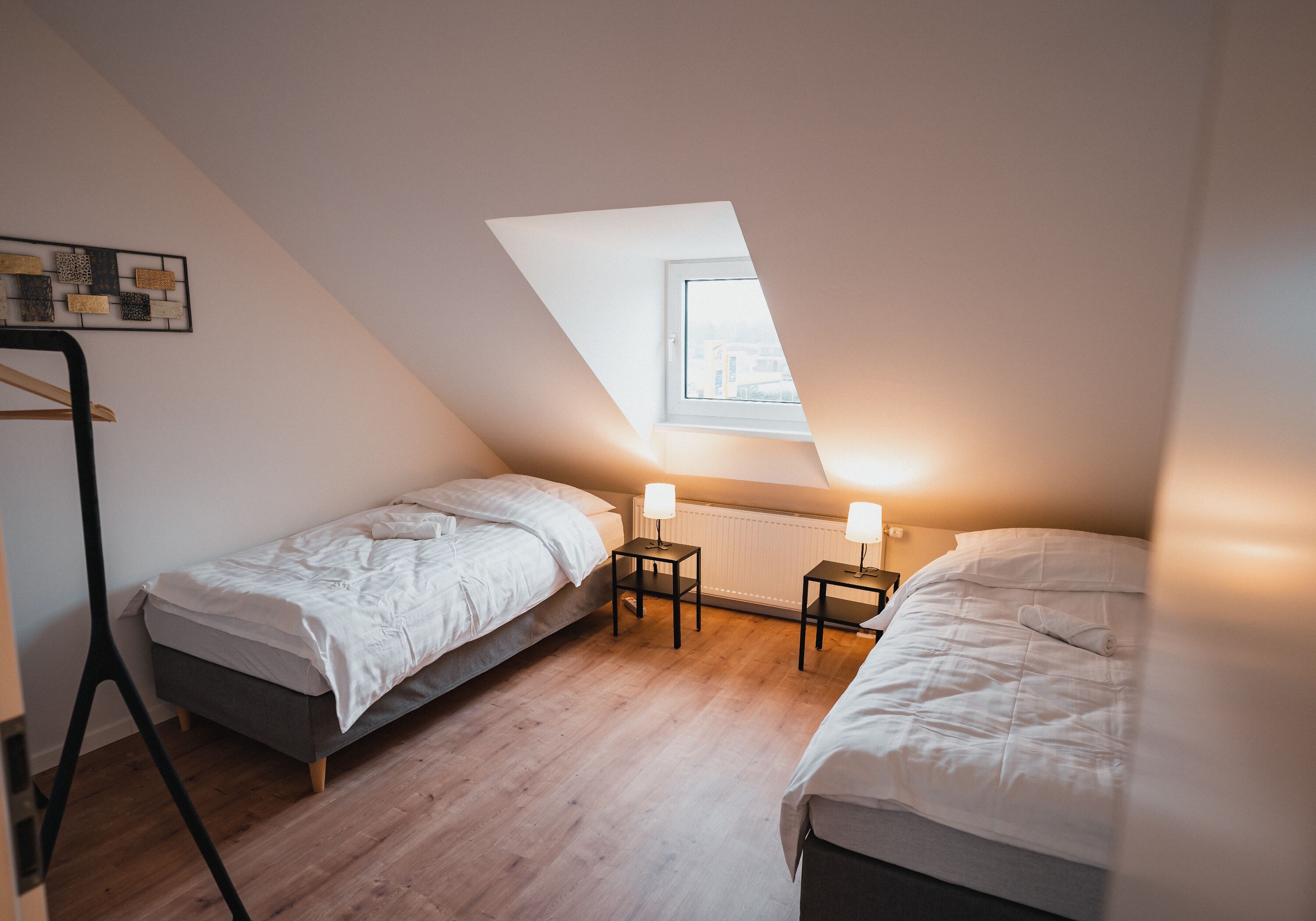 Monteur-Zimmer - Jülich - Monteur Unterkunft - 8 Einzelbetten - 5 Schlafzimmer
