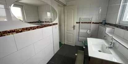 Monteur-Zimmer - Mülheim an der Ruhr - Gästezimmer in Ueddinger Straße, Mönchengladbach