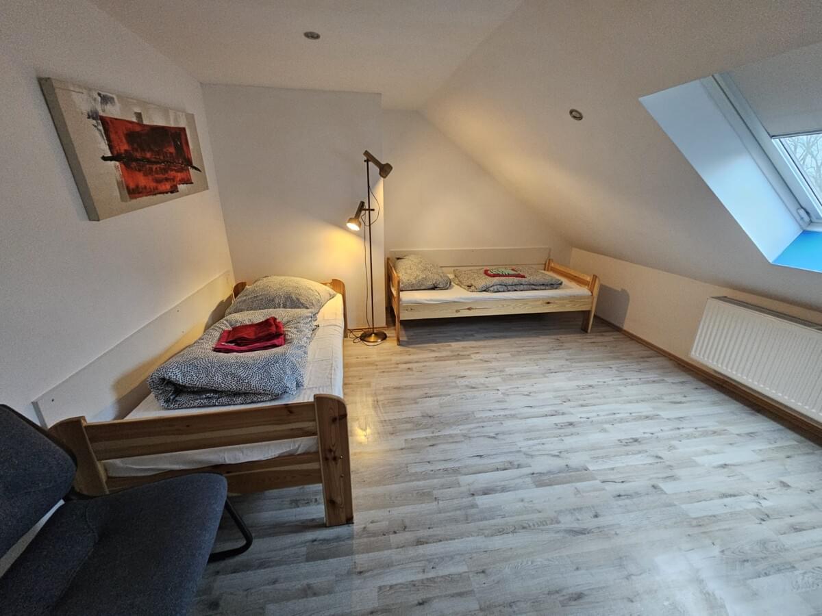 Monteur-Zimmer - Nordrhein-Westfalen - Ruhr Gebäudedienste - Wohnungen in Mönchengladbach