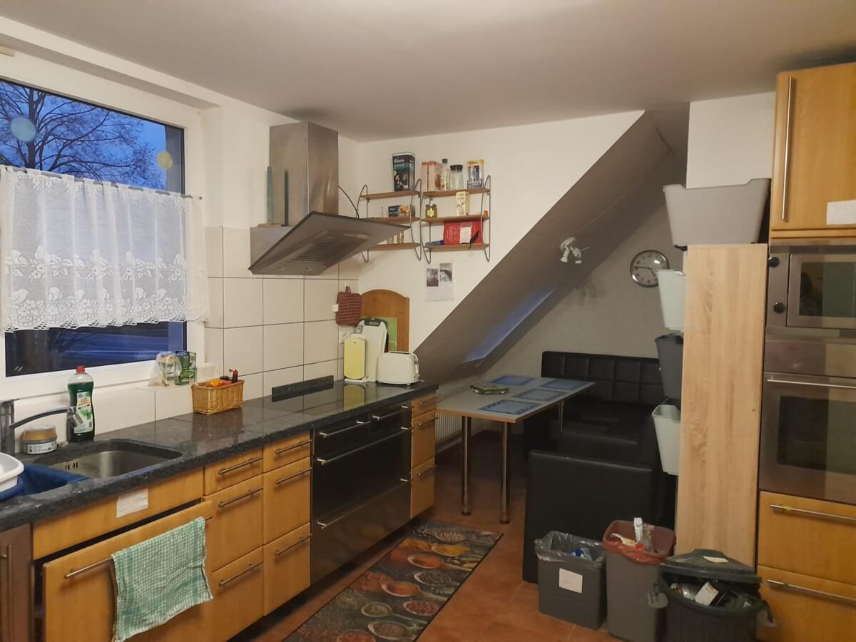 Monteur-Zimmer - Nordrhein-Westfalen - Pension Hahnenschrei in Korschenbroich-Liedberg / 450 Euro ZusatzANGEBOT 30 Tage für Mehrbettzimmer!!!
