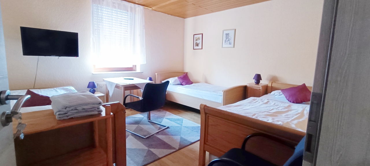 MonteurZimmer: Gästehaus Mönchengladbach