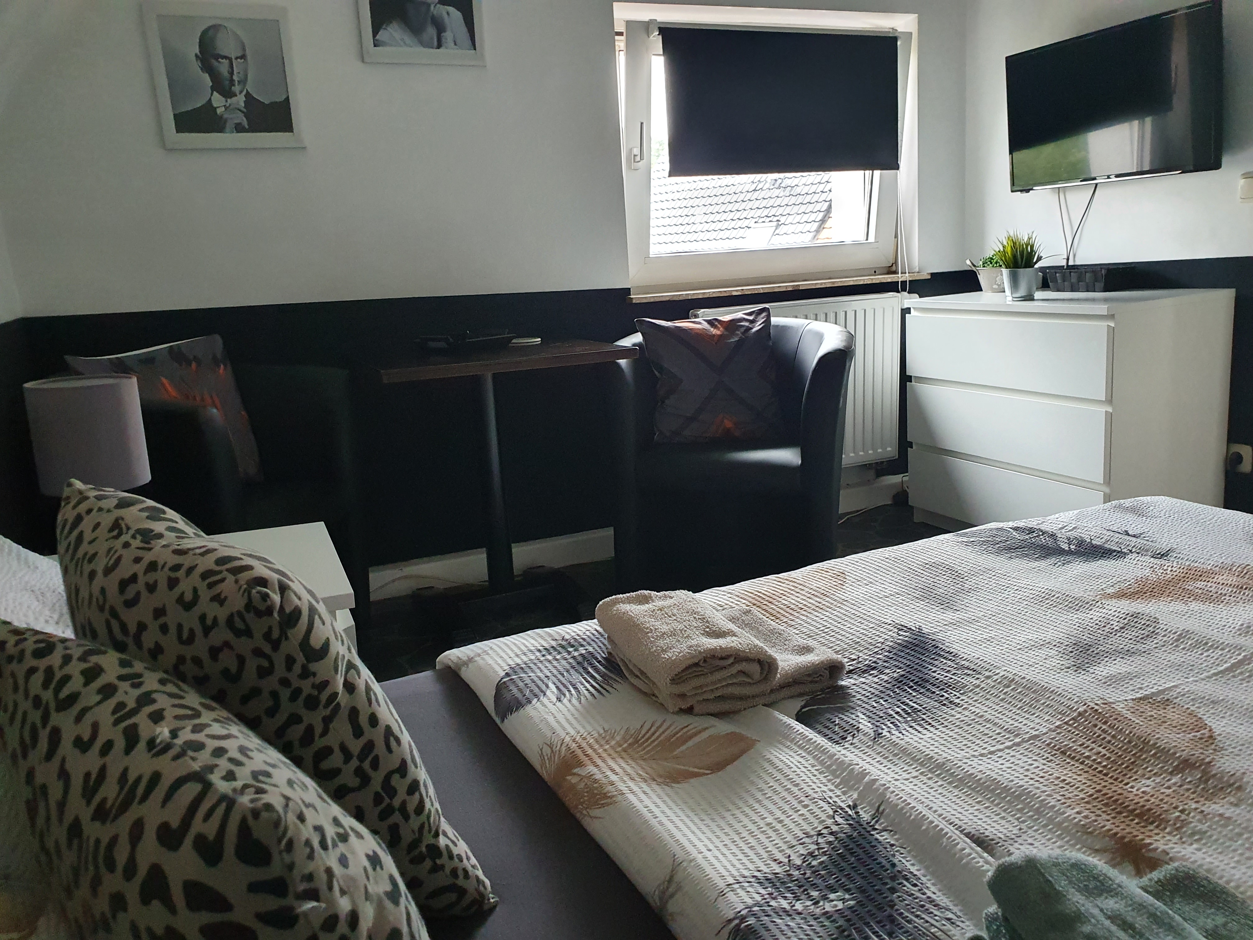 MonteurZimmer: FERIENWOHNUNG JANIDA