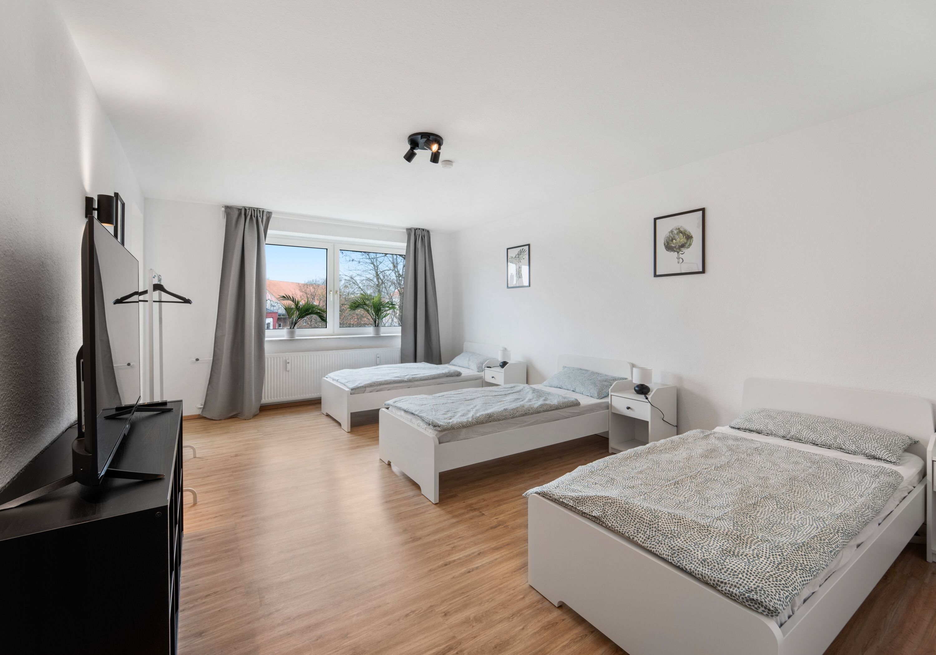 Monteur-Zimmer - Braunschweig - Braunschweig | 5 Personen | Einzelbetten | Küche | WLAN | Balkon