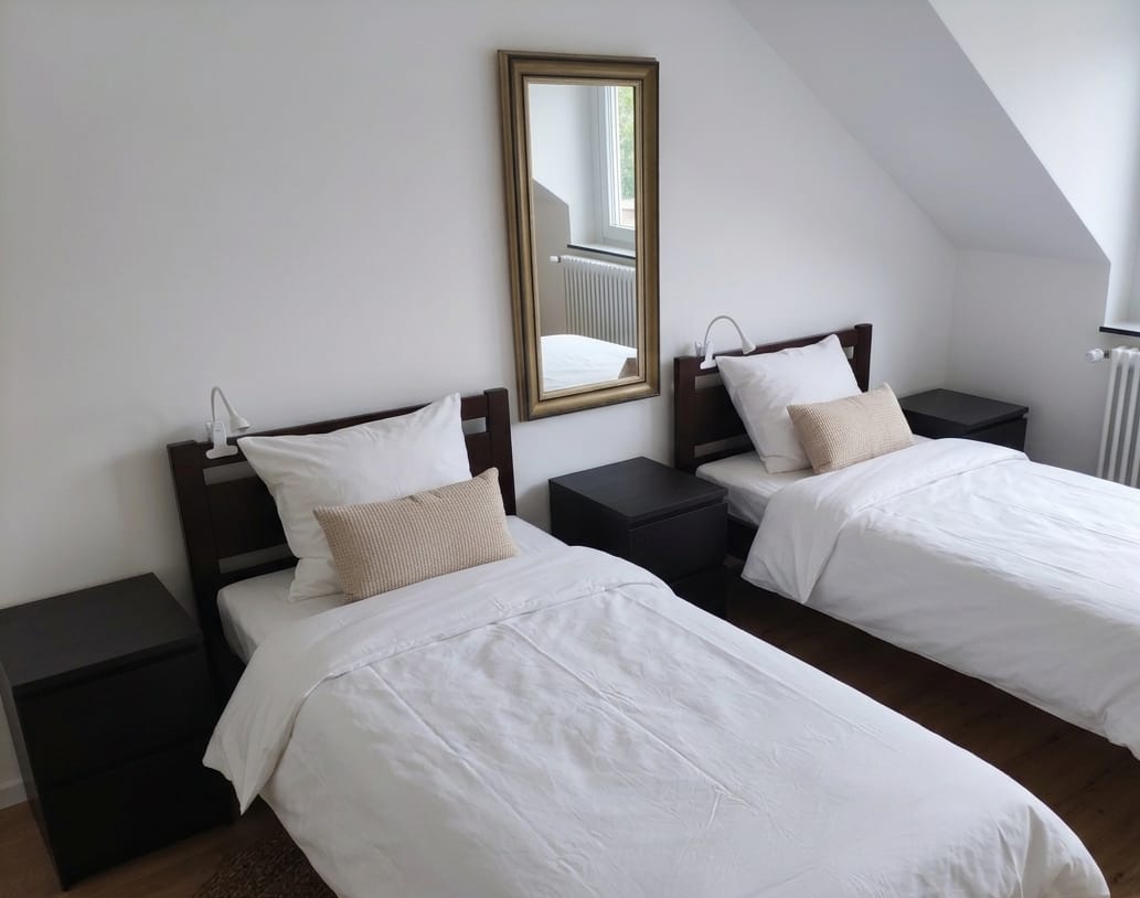 MonteurZimmer: Schlafzimmer 4 - Ferienwohnung Tante Mimi - Haus Frida