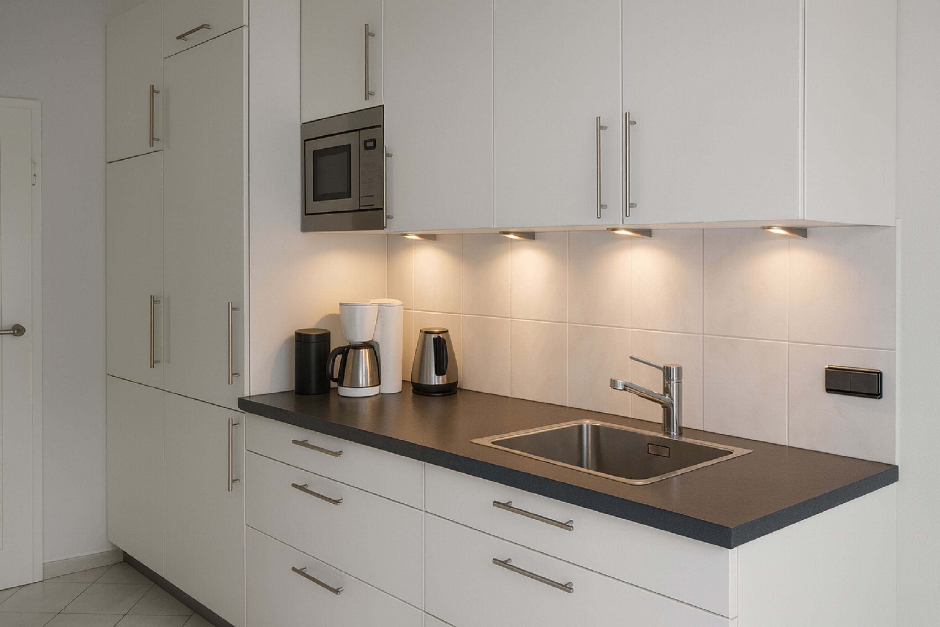 MonteurZimmer: Top Lage, Top Preis: Mitarbeiterzimmer ab 12 Euro!