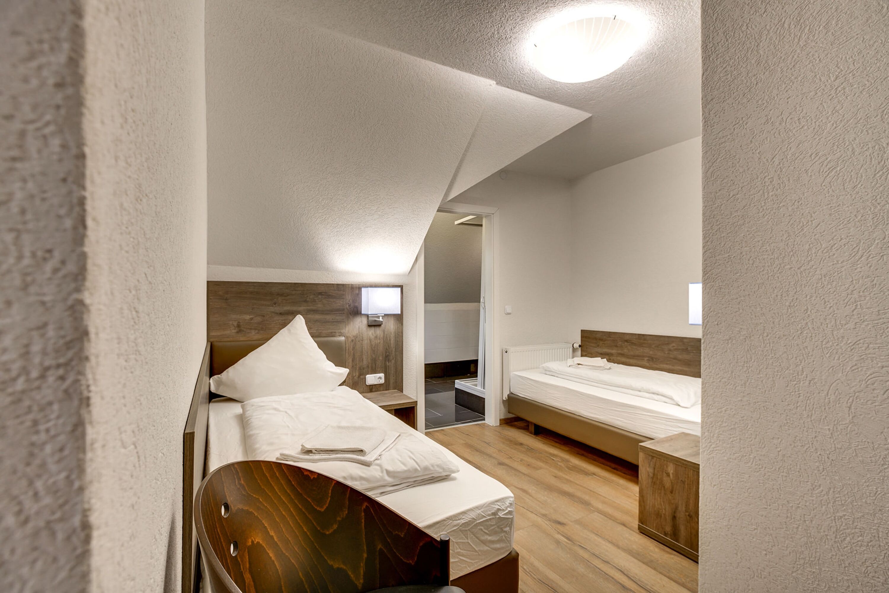 MonteurZimmer: Monteurhotel Relais Königsberg + Küche + WIFI + Parkplatz