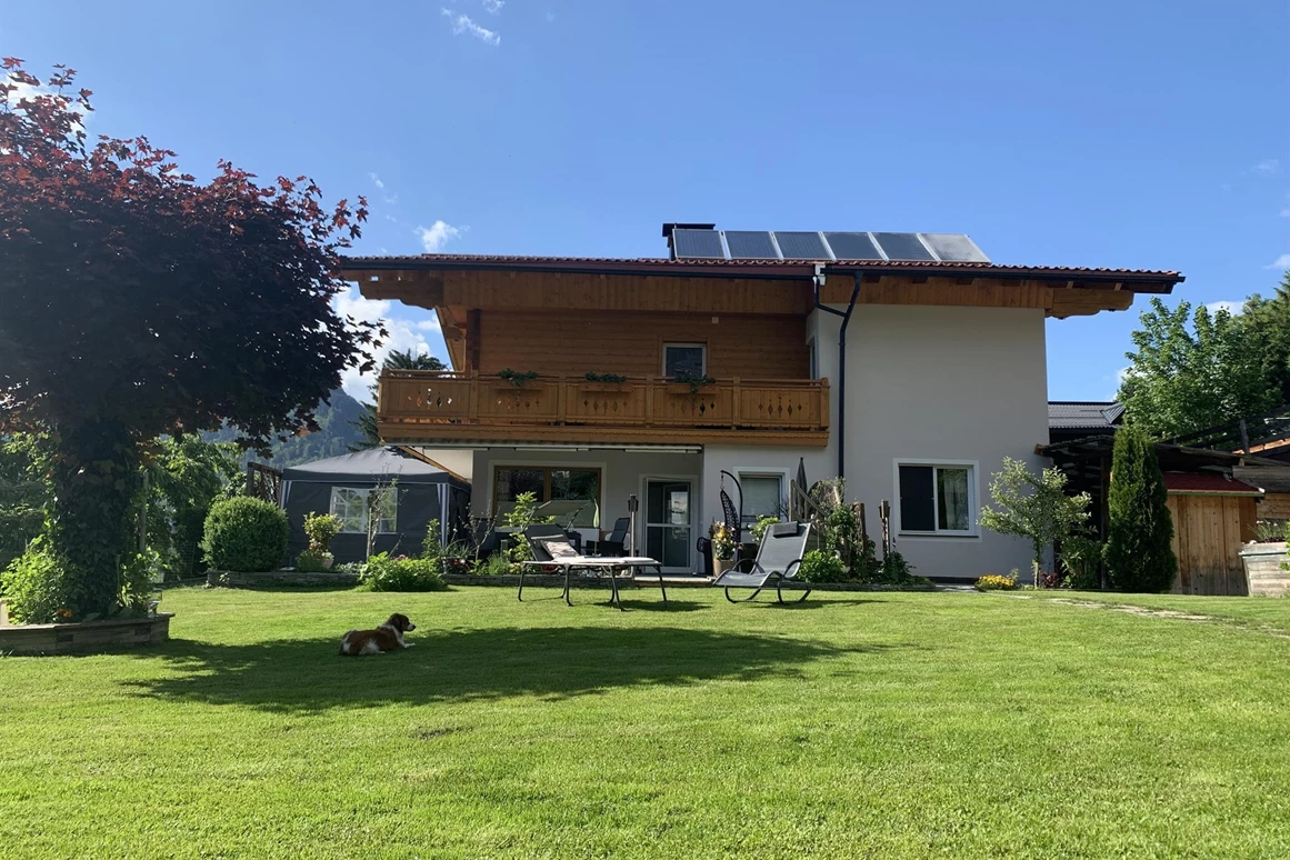 MonteurZimmer: Haus Voithofer