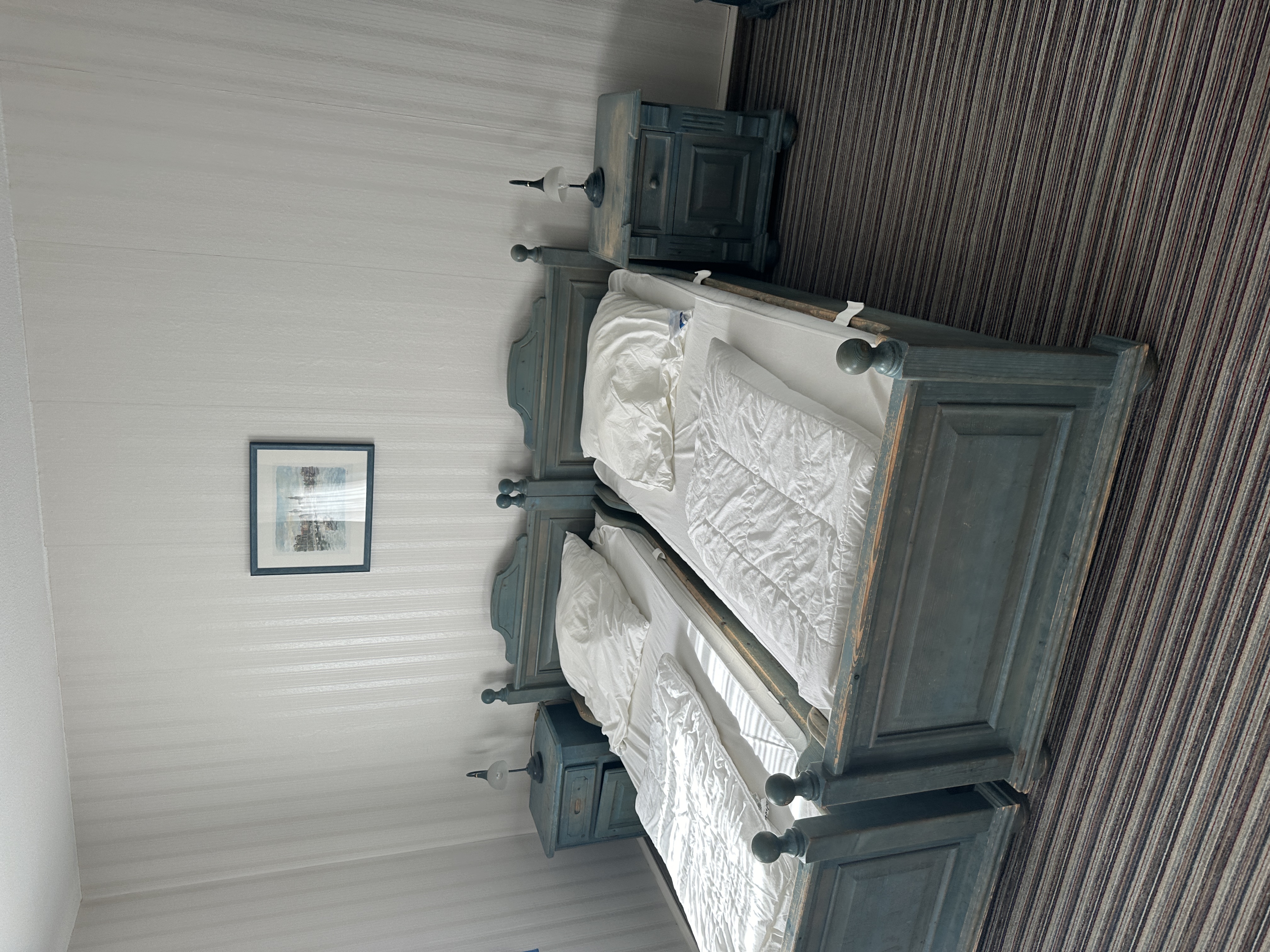 MonteurZimmer: Zimmer Mendelssohnallee