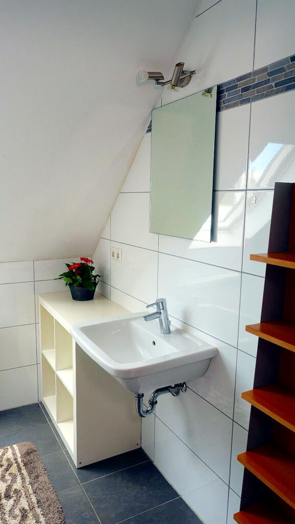 Monteur-Zimmer - Krefeld - Monteurzimmer Krefeld Holger Weißert