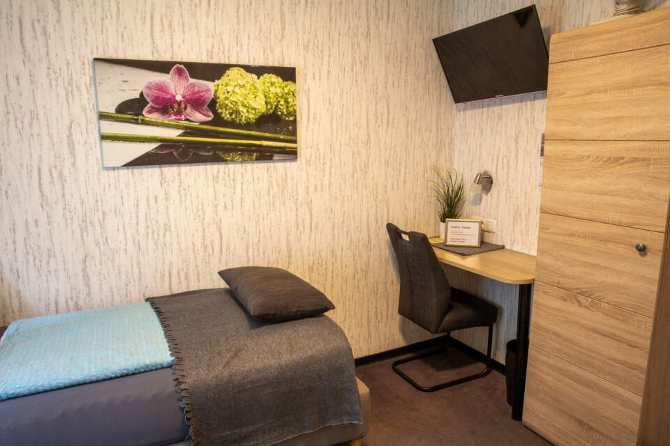 Monteur-Zimmer - Krefeld - Hotel-Restaurant Zur Brücke