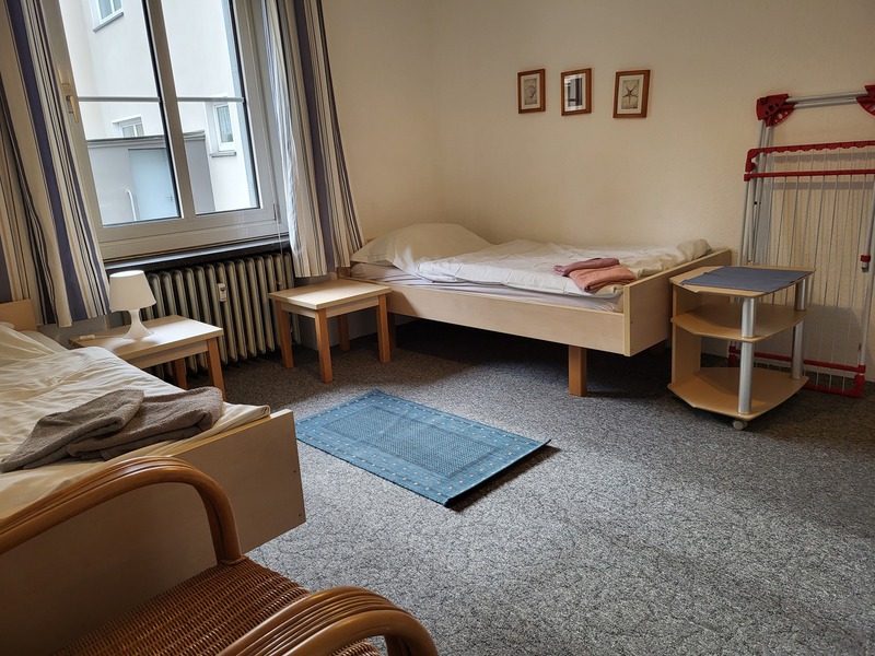 Monteur-Zimmer - Krefeld - Bed and Breakfast am Niederrhein Doris Inderelst Knaab, Vermittlung von