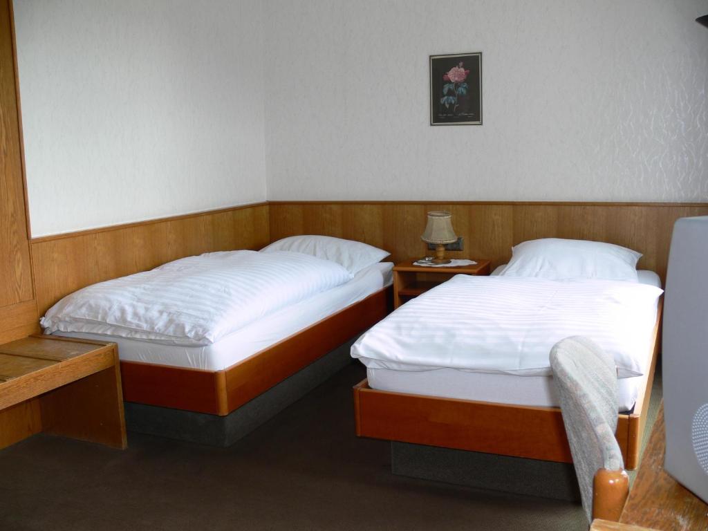 Monteur-Zimmer - Krefeld - Zentral Hotel Poststuben