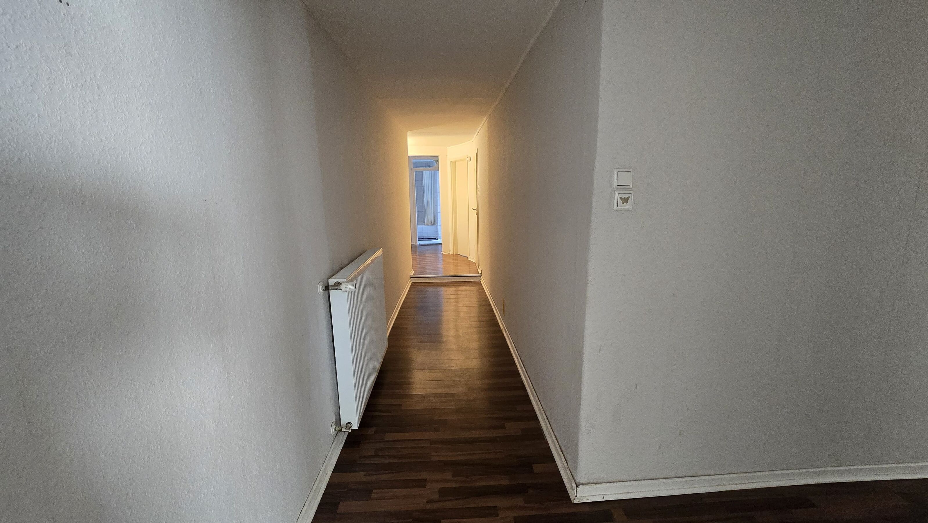 Monteur-Zimmer - Krefeld - Krefeld schöne große 150 QM 5,5 Zimmer Monteurswohnung