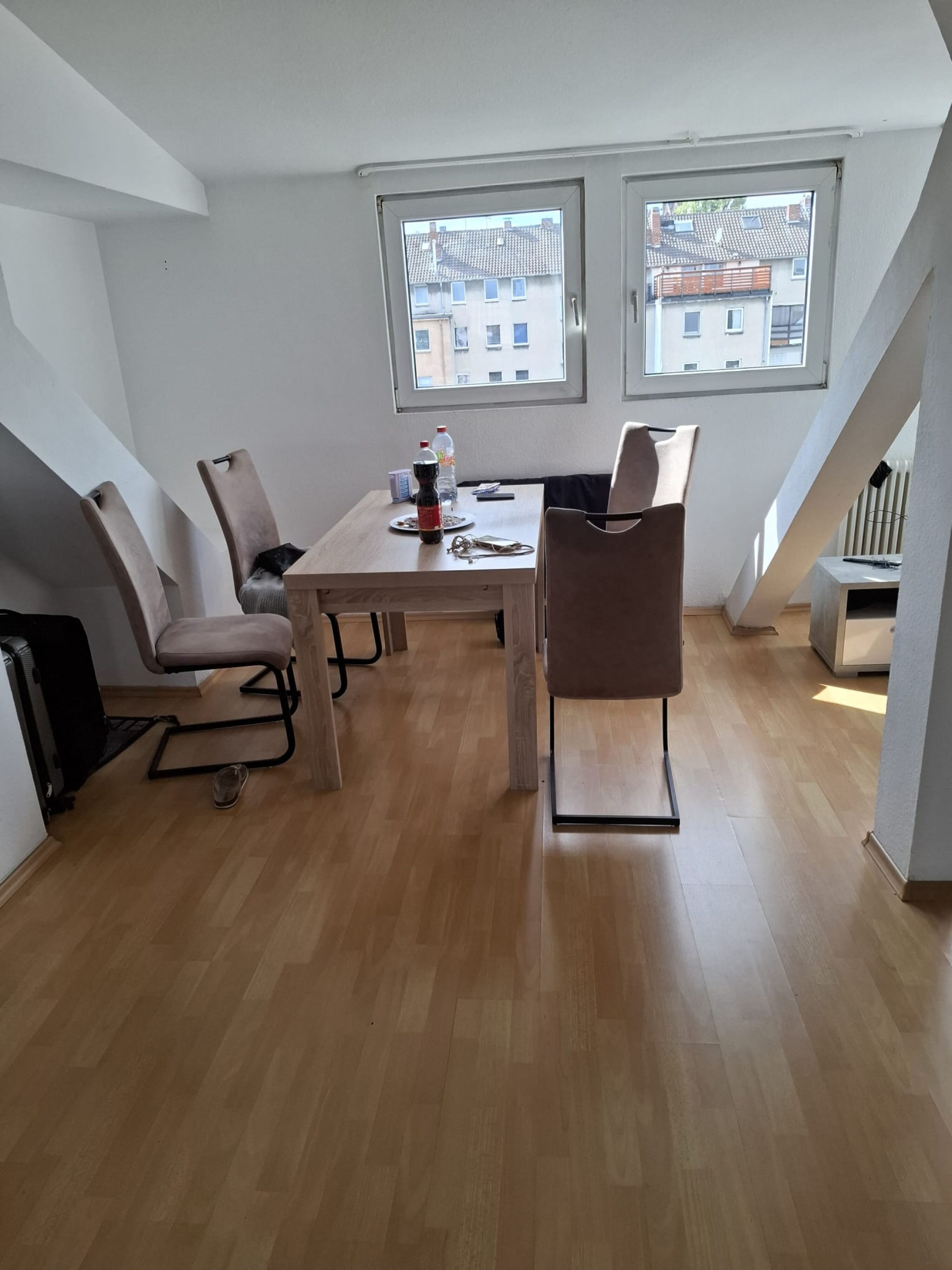 Monteur-Zimmer - Krefeld - Wohnung Maaßen