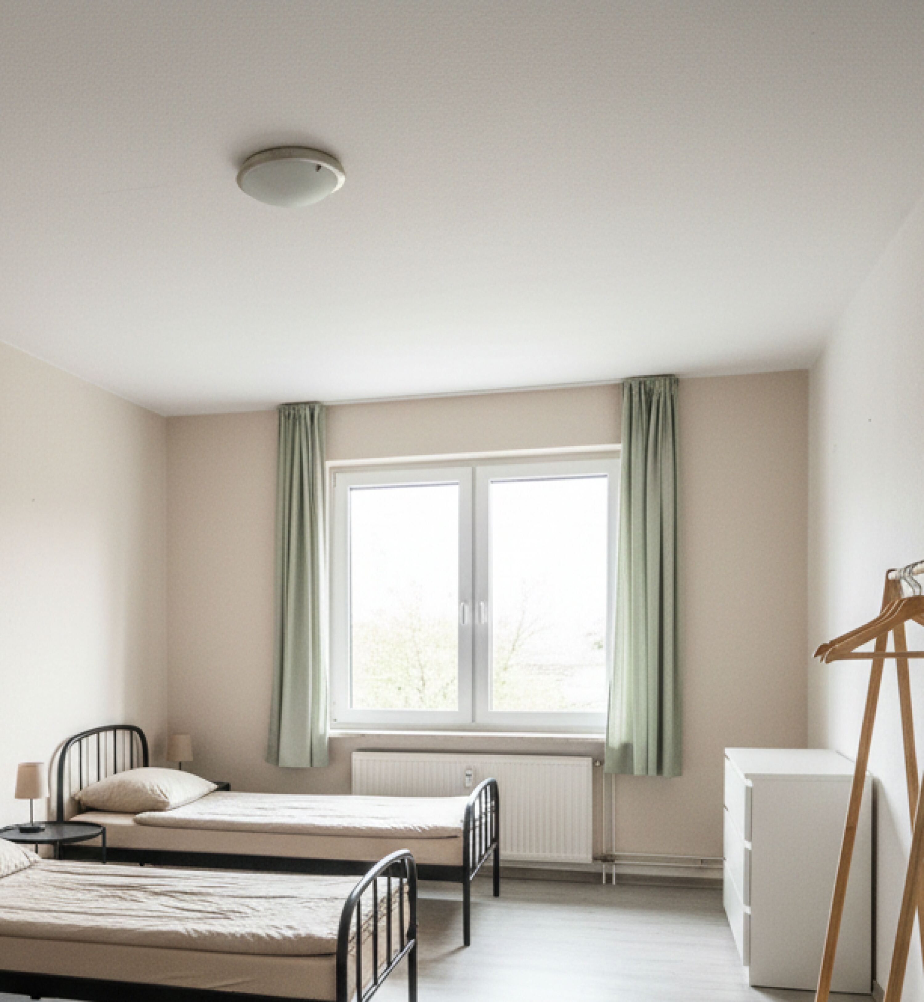 Monteur-Zimmer - Krefeld - Monteurunterkünfte in Krefeld – 24h Check-In