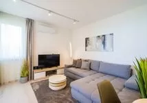 Monteur-Zimmer - Korschenbroich - Große Wohnungen in Herzen von Krefeld