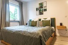 Monteur-Zimmer - Korschenbroich - EasyStayII – Premium Monteur- und Ferienwohnung in Krefeld 6Per.