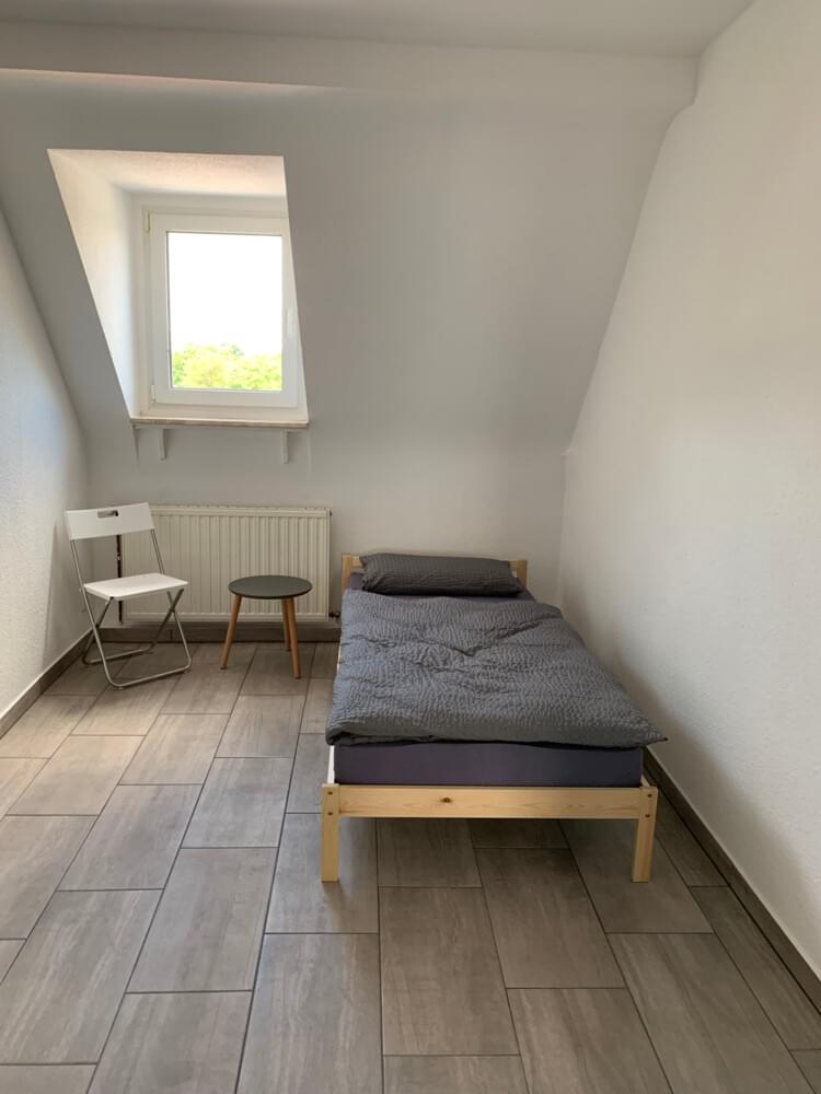 Monteur-Zimmer - Korschenbroich - Große Wohnung in Krefeld, nahe Düsseldorf / Ideal 4-6 Personen