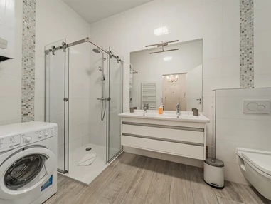 MonteurZimmer: Erdgeschoß Wohnung für 4 in Mariahilf