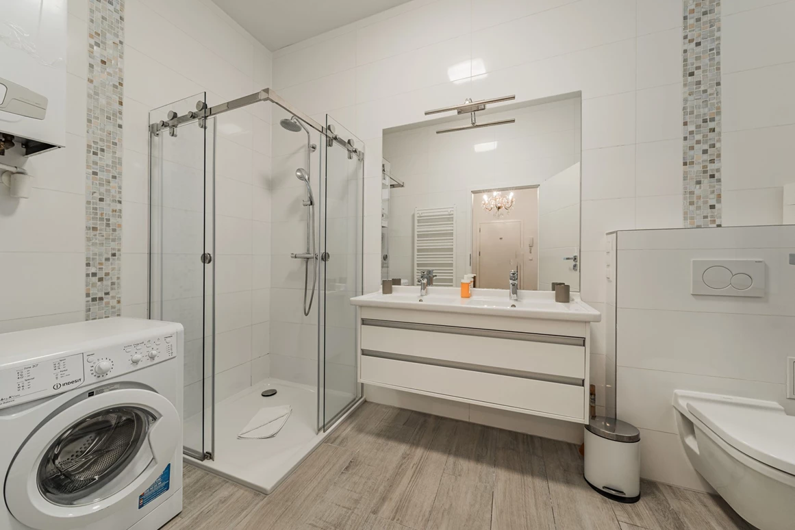 MonteurZimmer: Erdgeschoß Wohnung für 4 in Mariahilf