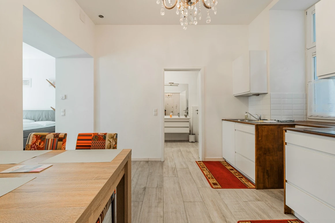 MonteurZimmer: Erdgeschoß Wohnung für 4 in Mariahilf