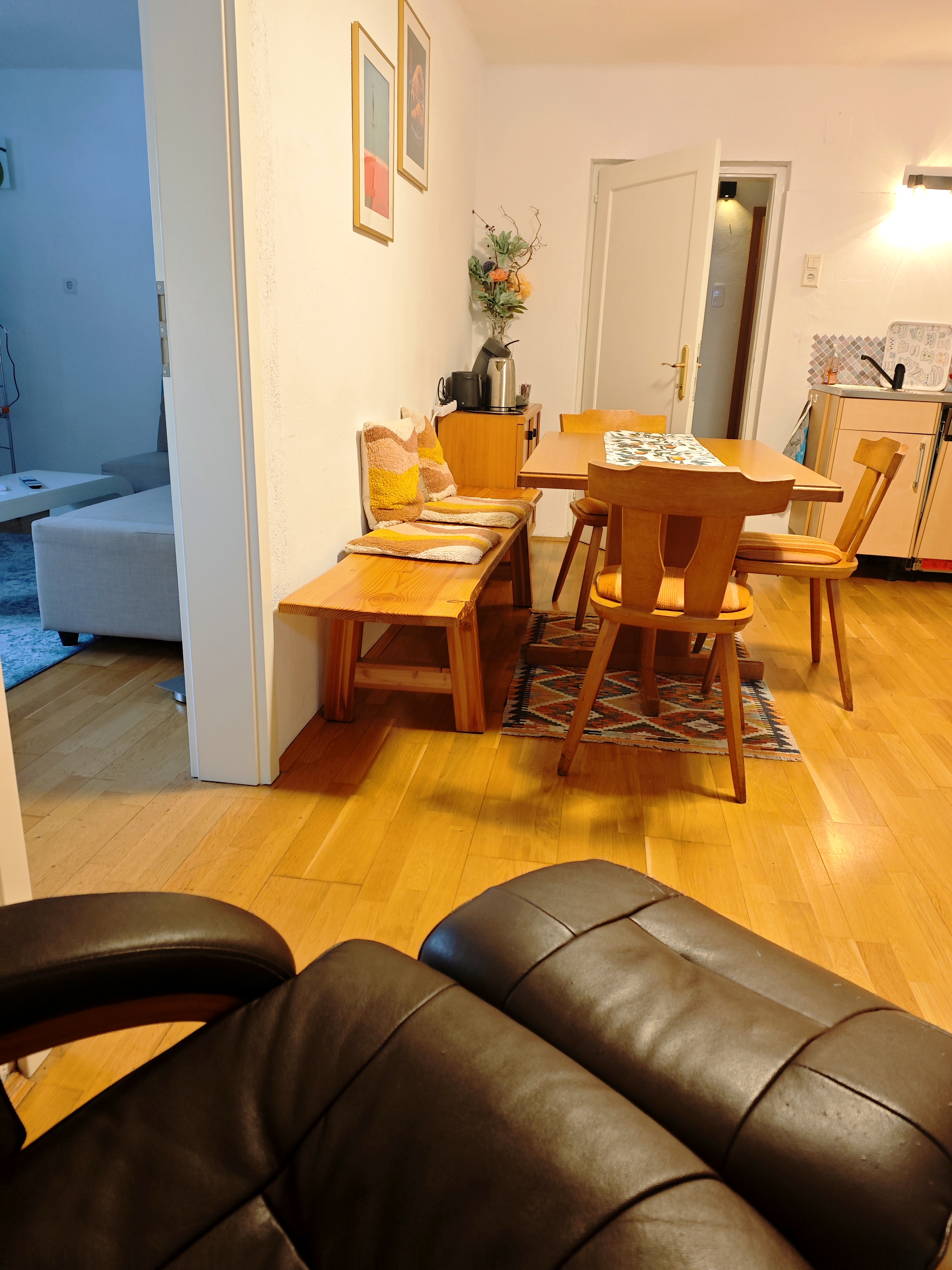 MonteurZimmer: Essbereich - Wildegg Wohnen, FeWo Mizi